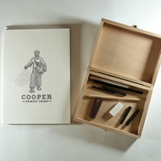 Логотип «Cooper Family Farm»